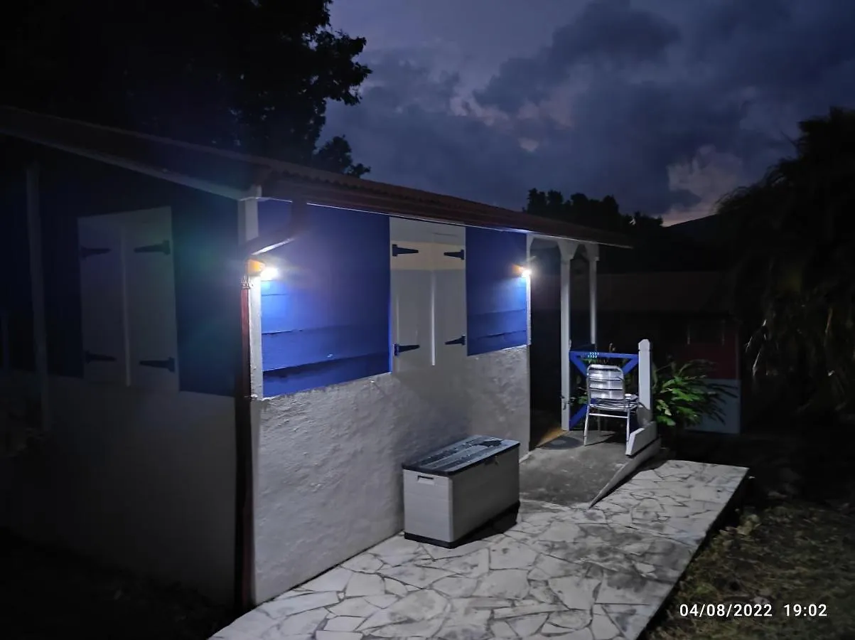 Ti Soley Bungalow De Charme Avec Piscine Bouillante Holiday home